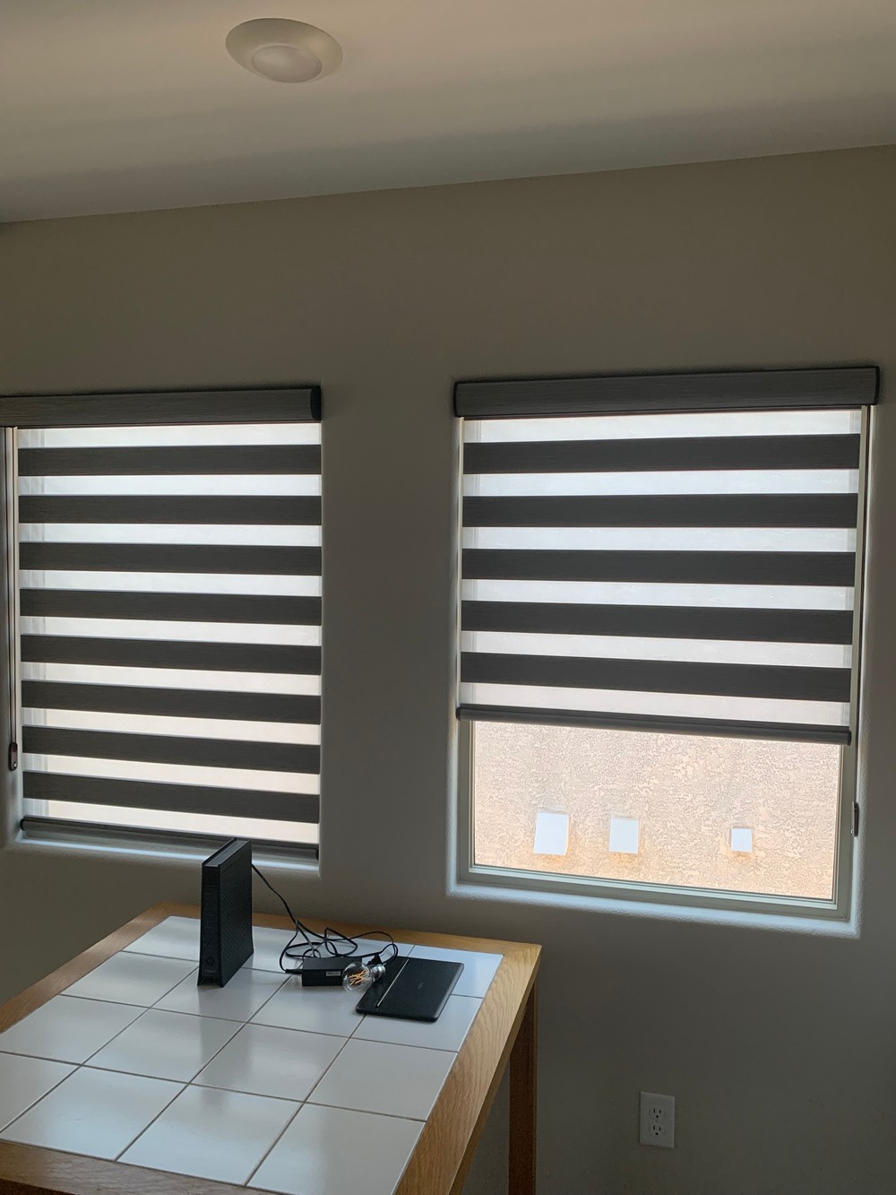 Custom motorized dual shade fabric combinations and colors